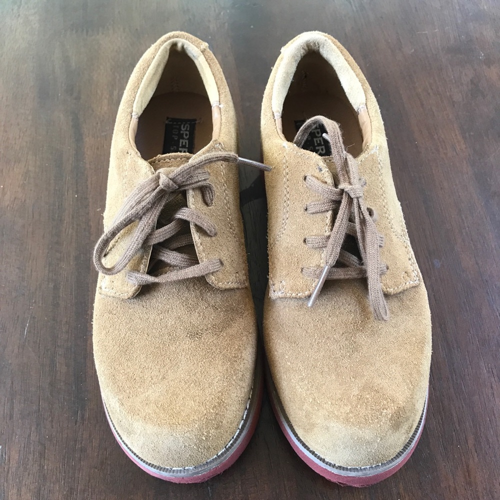 Boys Sperry suede shoes